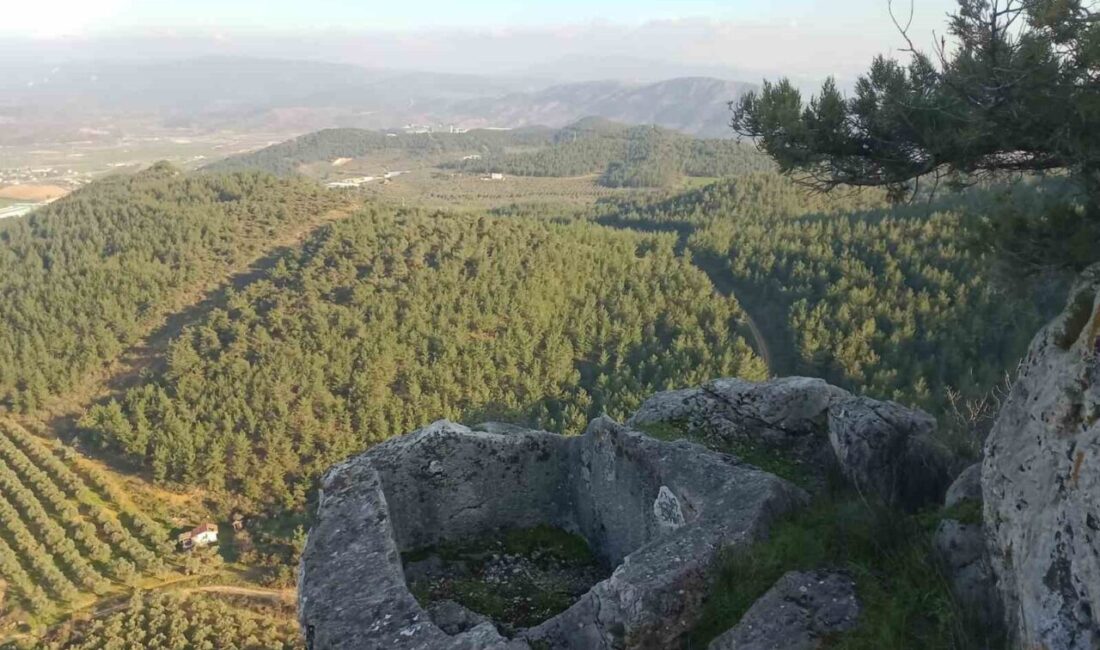 Bilecik’te soylu bir aile mensubuna ait olduğu düşünülen kaya mezara