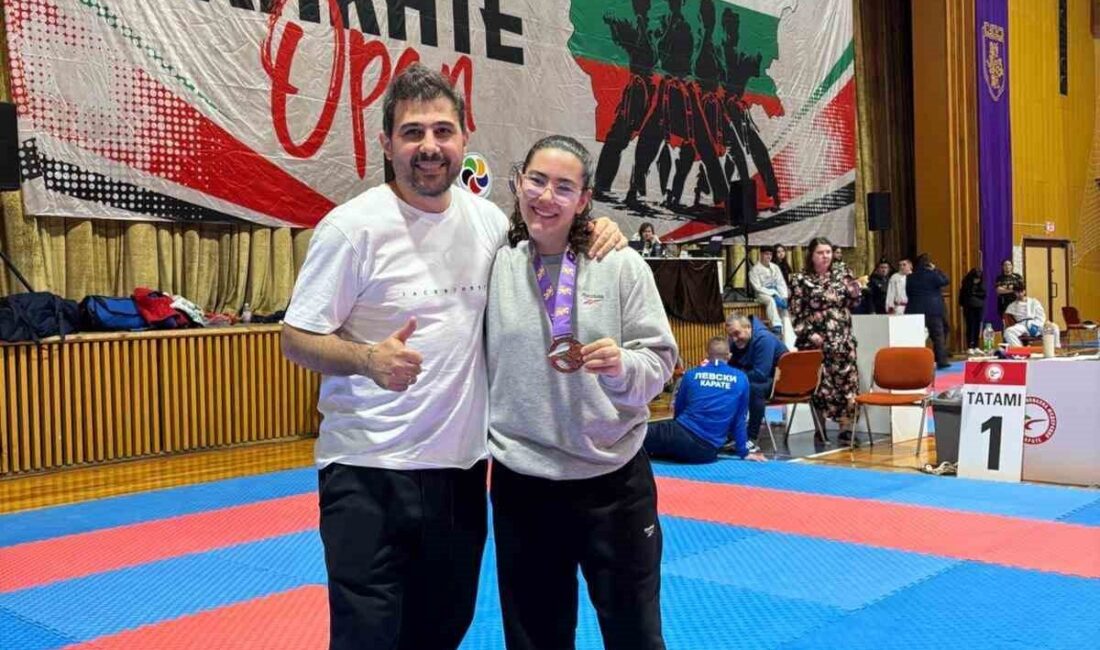 Bulgaristan’da düzenlenen Bulgaria Open Şampiyonası’na Kayserili karateciler damga vurdu. Kayseri’den