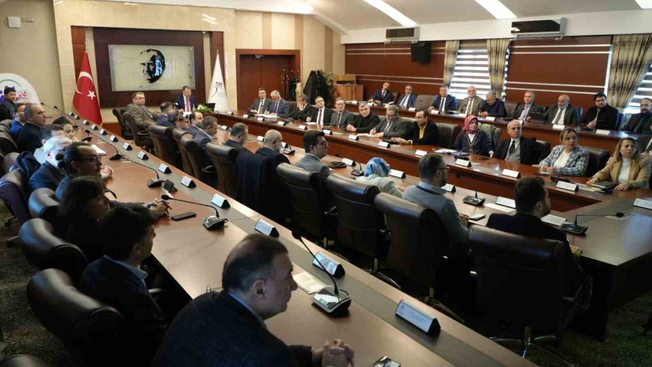 Karabük Üniversitesi(KBÜ) Mart ayı Senato Toplantısı’nda üniversitenin ulusal ve uluslararası