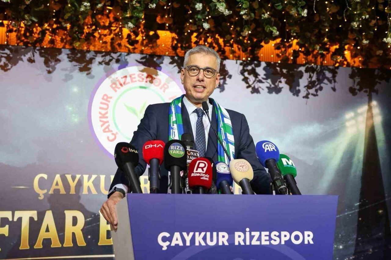 Sağlık Bakanı Kemal Memişoğlu, “Rizespor sadece mücadele eden değil, spor