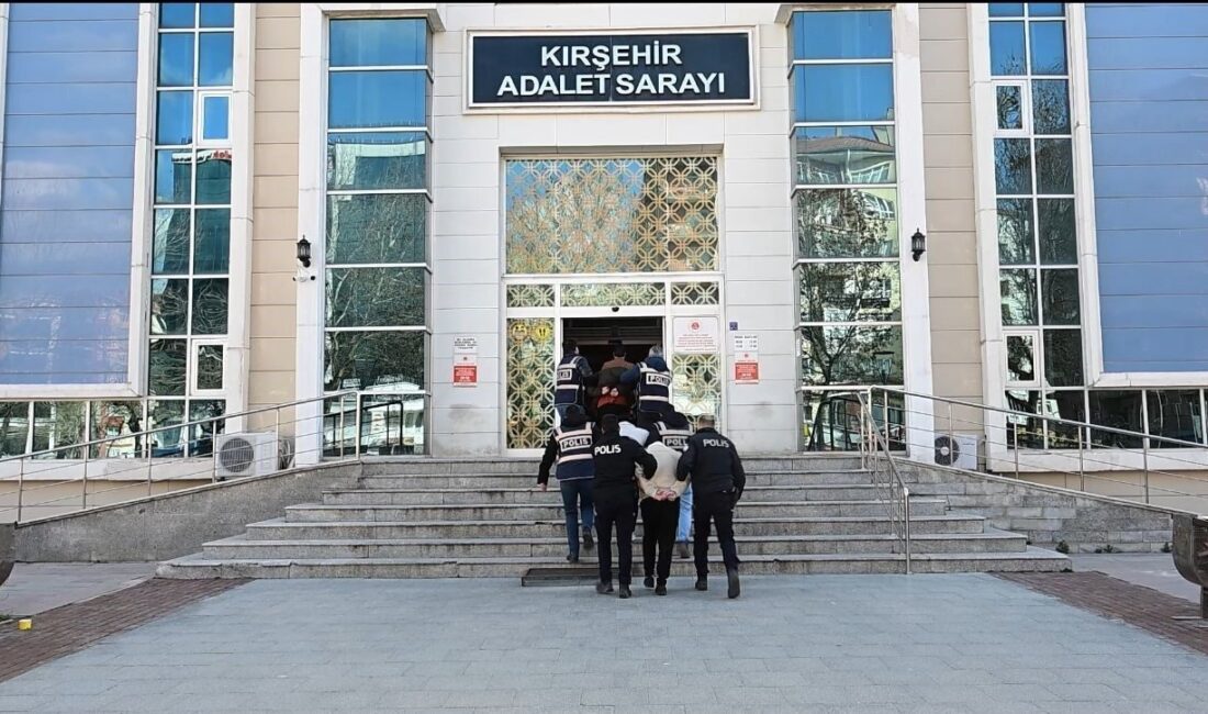 Kırşehir’de kendilerini polis olarak tanıtarak vatandaşları dolandırdığı iddia edilen 3