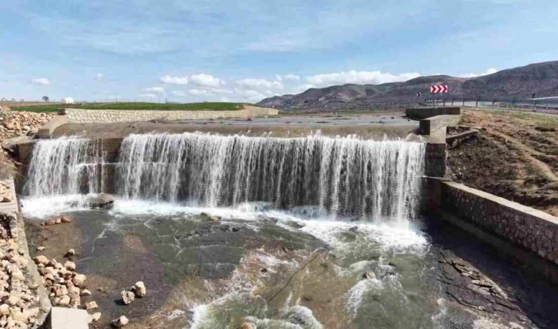 Batman’ın Gercüş ilçesinde kış boyunca etkili olan yoğun kar yağışı