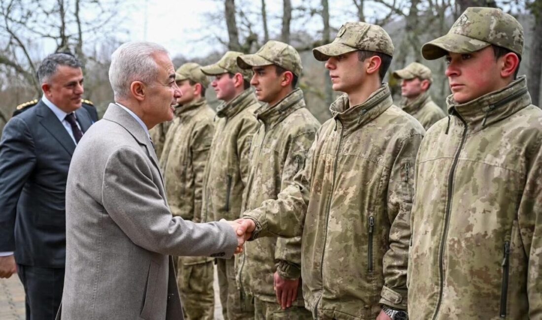Kırklareli Valisi Uğur Turan, Demirköy ilçesinde bulunan Aziziy? Hudut Karakolu’nu