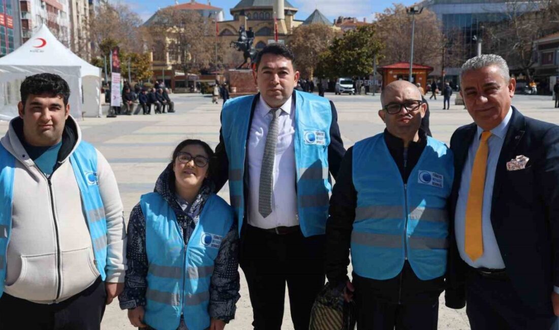 KIRŞEHİR (İHA) – Türkiye Beyazay Derneği Kırşehir Şubesi; Dünya Kadınlar