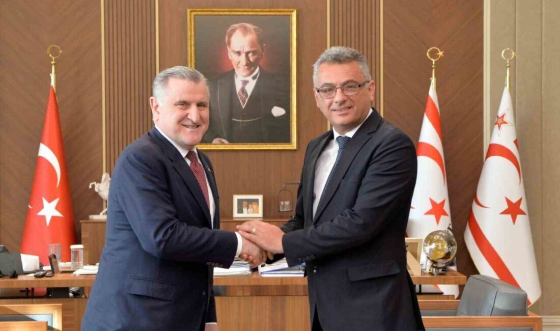 Kuzey Kıbrıs Türk Cumhuriyeti (KKTC) Cumhurbaşkanı Tufan Erhürman, Gençlik ve