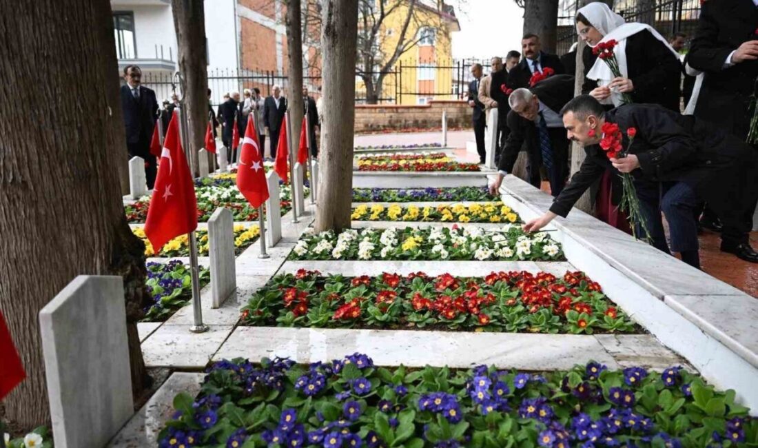 Kocaeli’de Ramazan Bayramı dolayısıyla Bağçeşme Namazgah ve Polis Şehitliği’nde hüzünlü