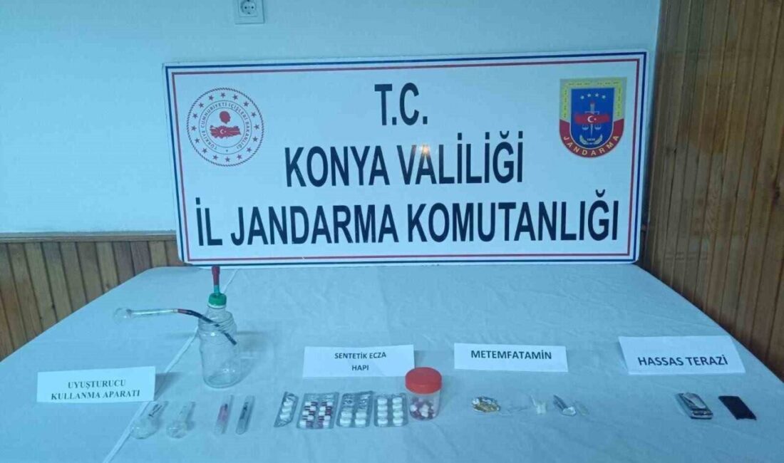 Konya’da jandarma ekipleri tarafından yapılan operasyonlarda çok sayıda uyuşturucu madde