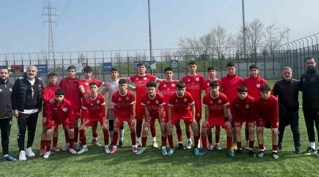 U14 Türkiye Futbol Şampiyonası elemelerinde Kocaeli’yi temsil eden Körfez Gençlerbirliği,
