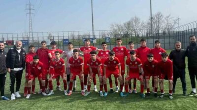 U14 Türkiye Futbol Şampiyonası elemelerinde Kocaeli’yi temsil eden Körfez Gençlerbirliği,
