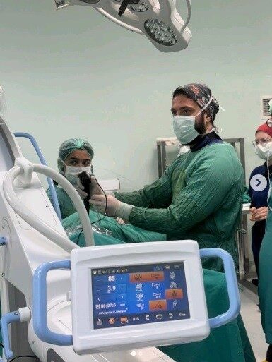 Korkuteli Devlet Hastanesi Üroloji Kliniği’nde böbrek taşı tedavisinde kullanılan fleksibl