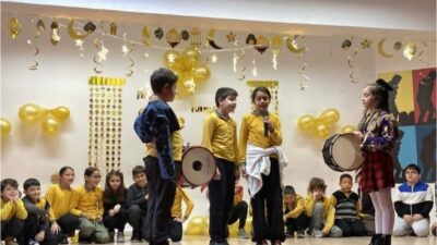 Muğla’nın Köyceğiz ilçesi Atatürk İlkokulu’nun düzenlediği programda Ramazan coşkusu dolu