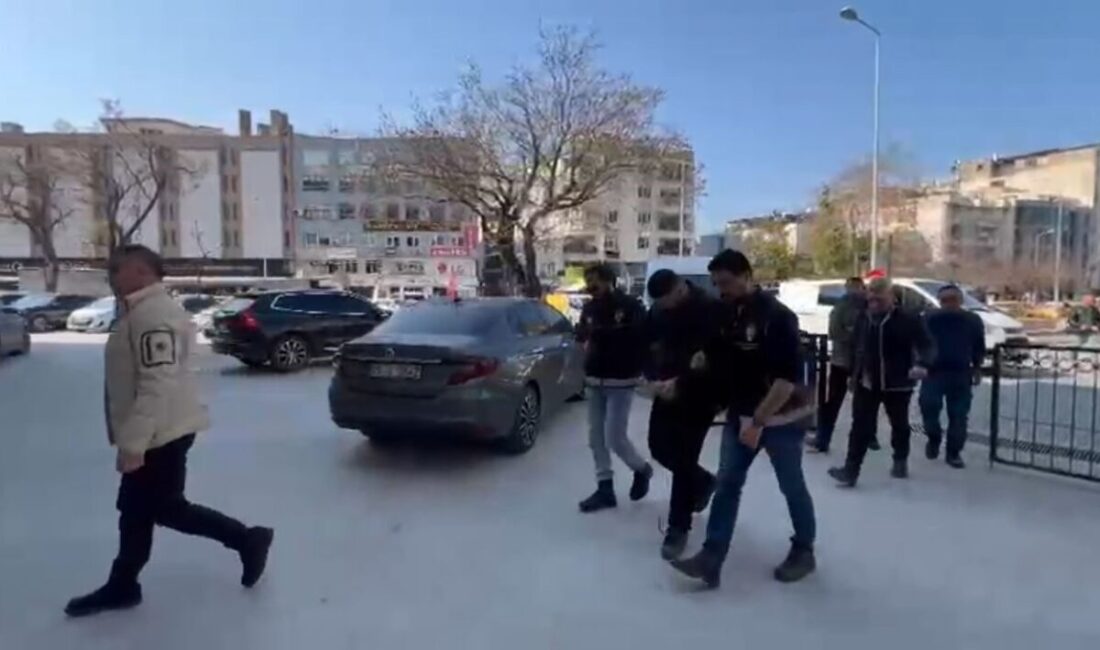 Aydın’ın Kuşadası ilçesinde bir kişinin pompalı tüfekle öldürülmesiyle ilgili aranan