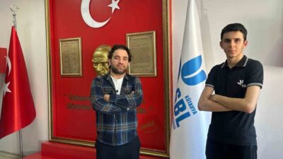 Kütahya Aysel Selahattin Erkasap Sosyal Bilimler Lisesi öğrencisi Berkay İnandım,