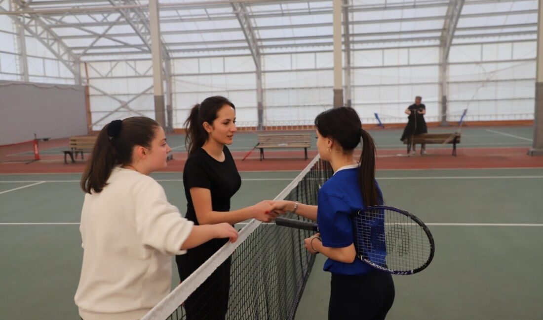 Kütahya’da 2025-2026 Eğitim Öğretim Yılı Okullar Arası Gençler Tenis Müsabakaları