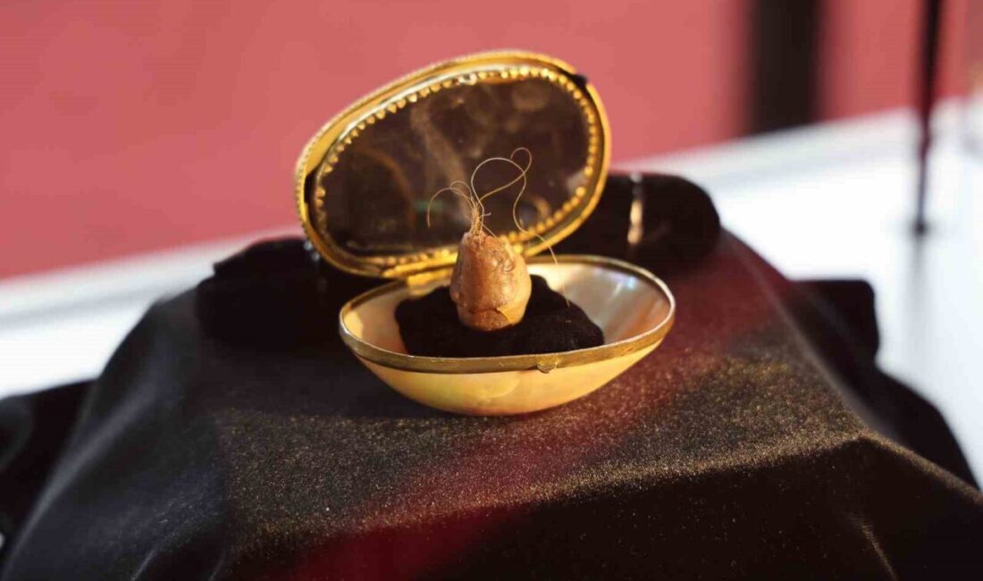 Sivas’ta açılışı yapılan ve ziyaretçilerini ağırlamaya başlayan ‘Kutsal Emanetler ve