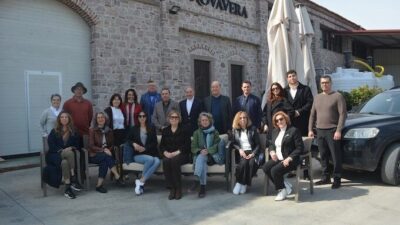 Uluslararası seyahat ve turizm endüstrisindeki tüm sektörleri bünyesinde toplayan, dünya