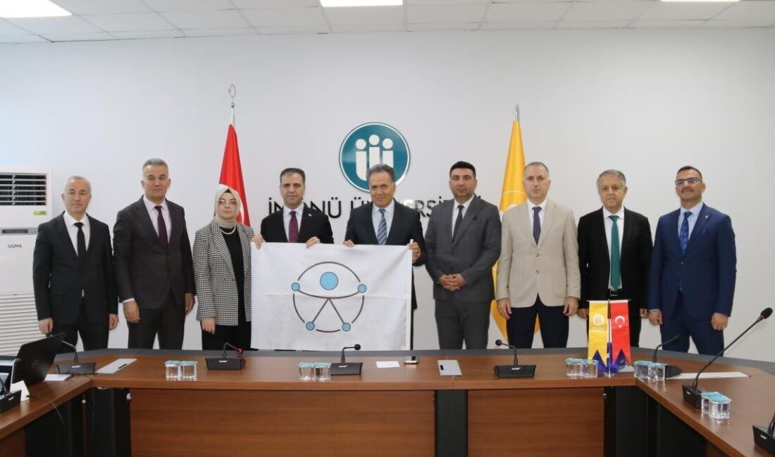 İnönü Üniversitesi Merkez Kütüphanesi “Erişilebilirlik Bayrağı” almaya hak kazandı. Malatya’da,