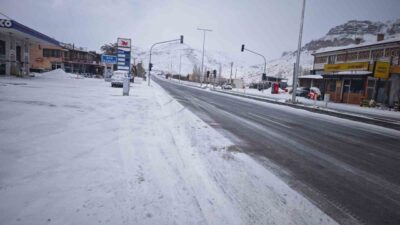 Malatya’da yüksek rakımlı kırsal bölgelerde kar yağışı etkili olurken, yer