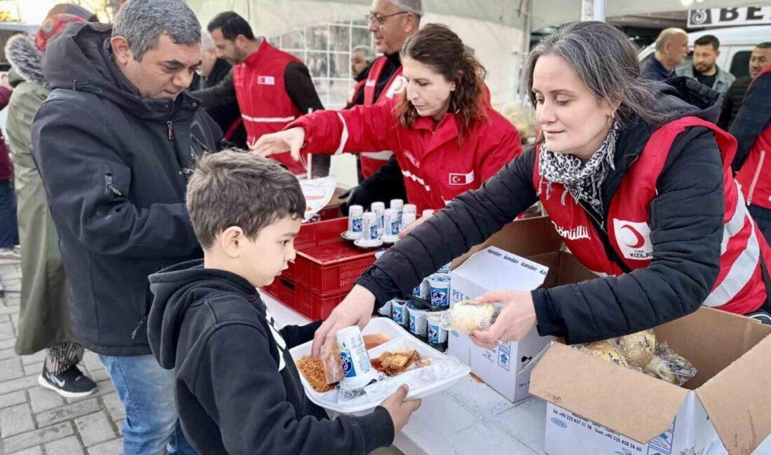 Türk Kızılay Manisa İl Merkezi Başkanlığı tarafından, Ramazan ayı boyunca
