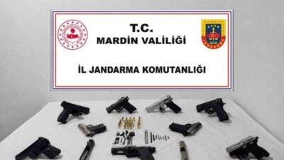 Mardin’in Kızıltepe ilçesinde düzenlenen operasyonda 8 ruhsatsız tabanca ele geçirildi.