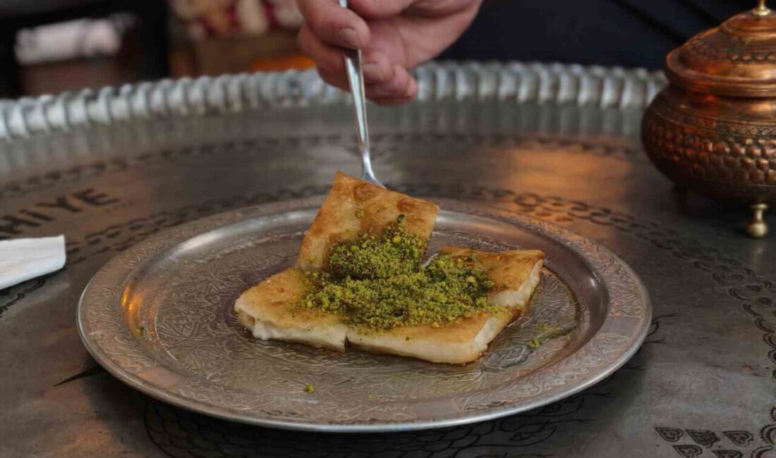 Mardin’de özellikle Ramazan ayında sofraları süsleyen asırlık kahiye tatlısı, hem