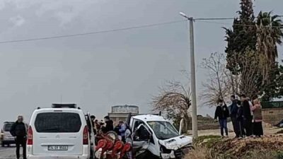 Mardin’in Nusaybin ilçesinde kamyonetin tümseğe çarpması sonucu 3 kişi yaralandı.
