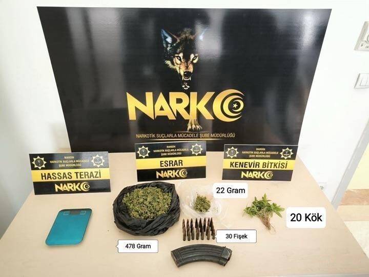 Mardin’in Artuklu ilçesinde düzenlenen uyuşturucu operasyonunda 2 şüpheli gözaltına alındı.