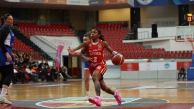 Melikgazi Kayseri Basketbol takımında en çok forma giyen 20’şer maçla