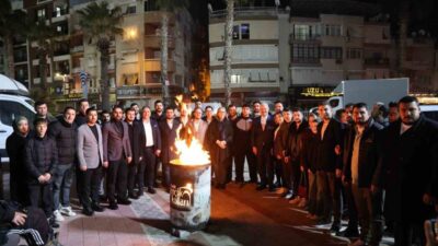 Menemenli kadınlar 8 Mart Dünya Kadınlar Günü’nü, iftar programıyla karşıladı.