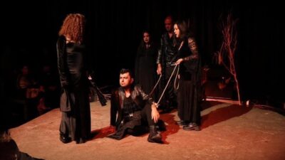 Merkezefendi Belediyesi Kent Tiyatrosu’nun Mart ayındaki ilk oyunu “Piyonlar” 4