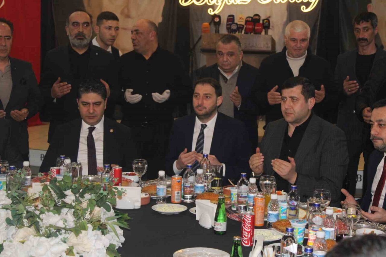 Milliyetçi Hareket Partisi (MHP) Genel Başkan Yardımcısı İsmail Özdemir, MHP