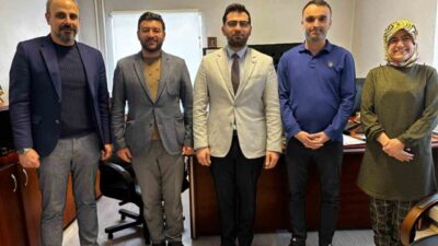 Eskişehir’de ilkokulu öğrencileri, Ramazan ayının yardımlaşma ruhunu yaşatarak kumbaralarında biriktirdikleri