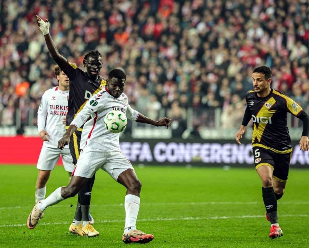 Samsunspor’un Çadlı forvet oyuncusu Marius Mouandilmadji, UEFA Konferans Ligi’nde attığı