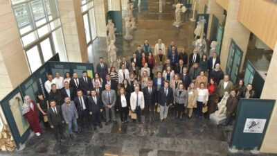 MSKÜ’de Ramazan Bayramı dolayısıyla Rektörlük binasından bulunan Kopya Heykeltraşlık Eserleri