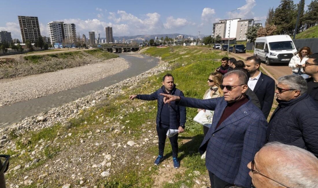 Mersin Büyükşehir Belediye Başkanı Vahap Seçer, Mersin’de hayata geçirilecek Müftü
