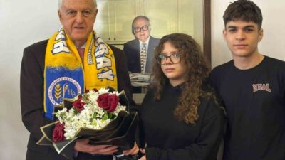 Muharrem Hasbi Anadolu Lisesi, okullarına her fırsatta büyük katkı sağlayan