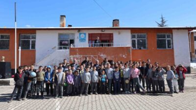 Niğde’nin Murtaza Köyü’nde köy derneği tarafından organize edilen programda, köyde