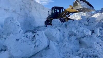 Muş’ta etkili olan yoğun tipi nedeniyle yollarda mahsur kalan hasta