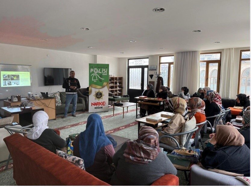 Niğde’de uyuşturucuyla mücadele kapsamında önleyici çalışmalar aralıksız sürüyor. Niğde İl