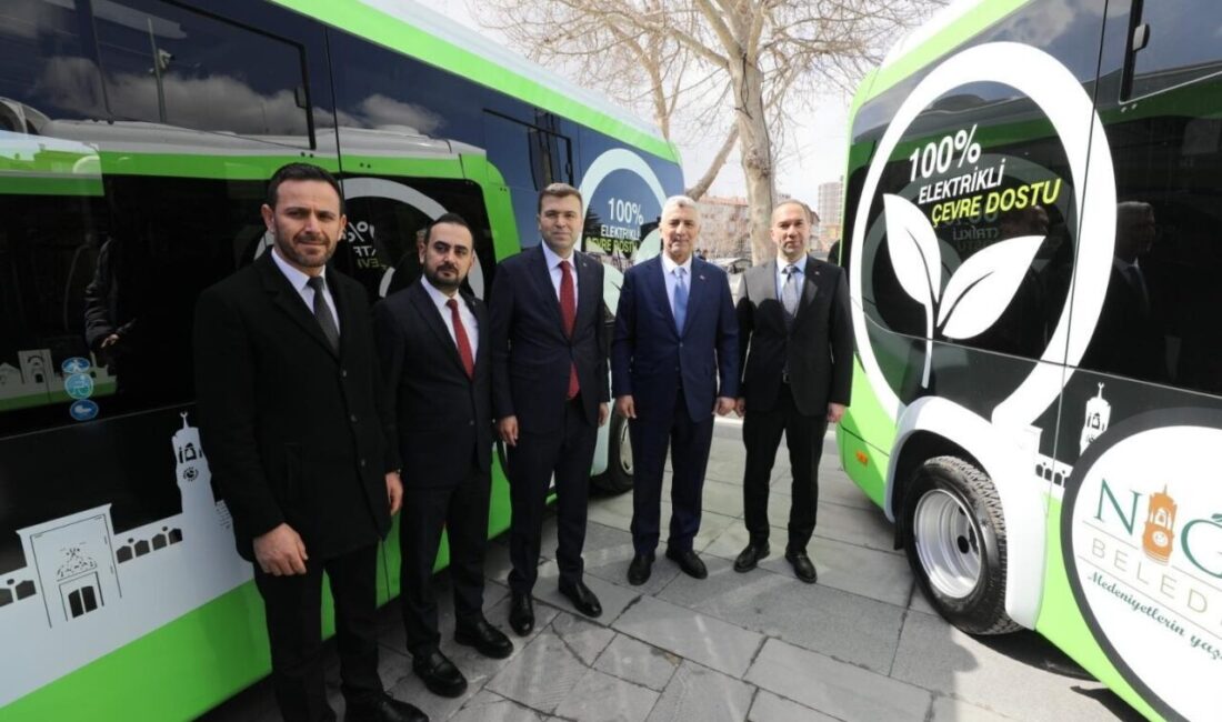 Bir dizi temas ve incelemelerde bulunmak üzere Niğde’ye gelen Ticaret