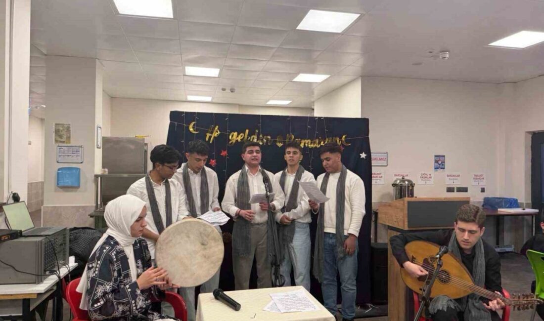 Bursa’da Demirtaşpaşa Mesleki ve Teknik Anadolu Lisesi tarafından düzenlenen anlamlı