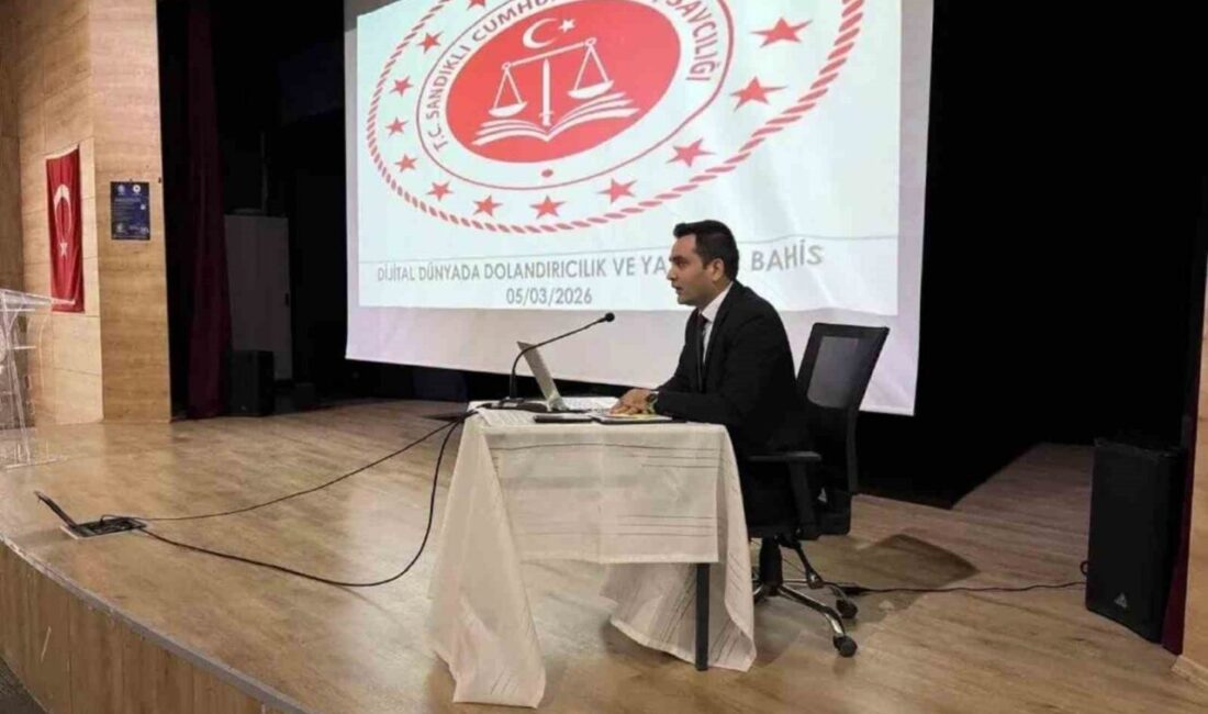 Afyonkarahisar Sandıklı Cumhuriyet Başsavcılığı tarafından lise son sınıf öğrencilerine yönelik