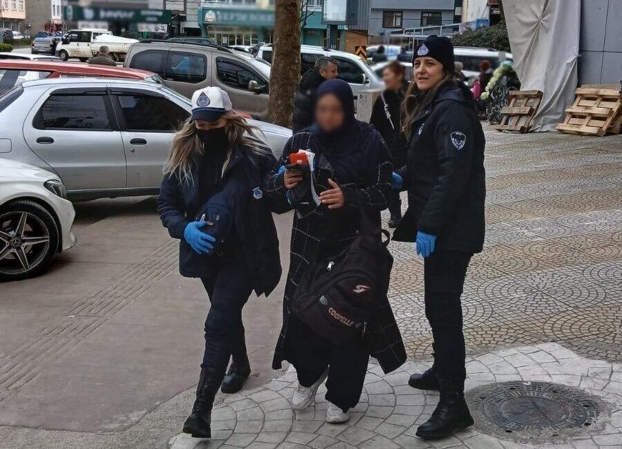 Ordu Büyükşehir Belediyesi zabıta ekipleri, vatandaşların dini, vicdani ve insani