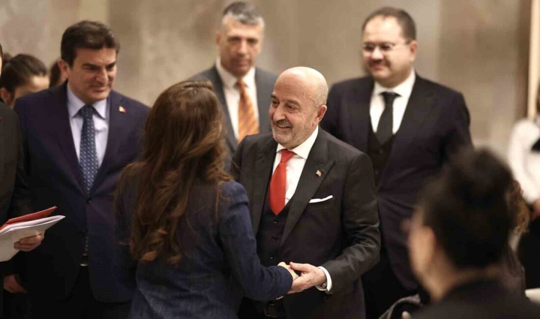 OYAK Yönetim Kurulu Başkanı Zekai Aksakallı ve OYAK Genel Müdürü