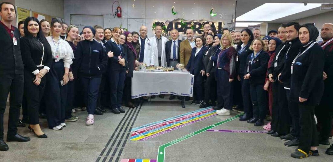 Ramazan Bayramı dolayısıyla Özel İmperial Hastanesi’nde bayramlaşma töreni gerçekleştirildi. Hastane