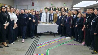 Ramazan Bayramı dolayısıyla Özel İmperial Hastanesi’nde bayramlaşma töreni gerçekleştirildi. Hastane