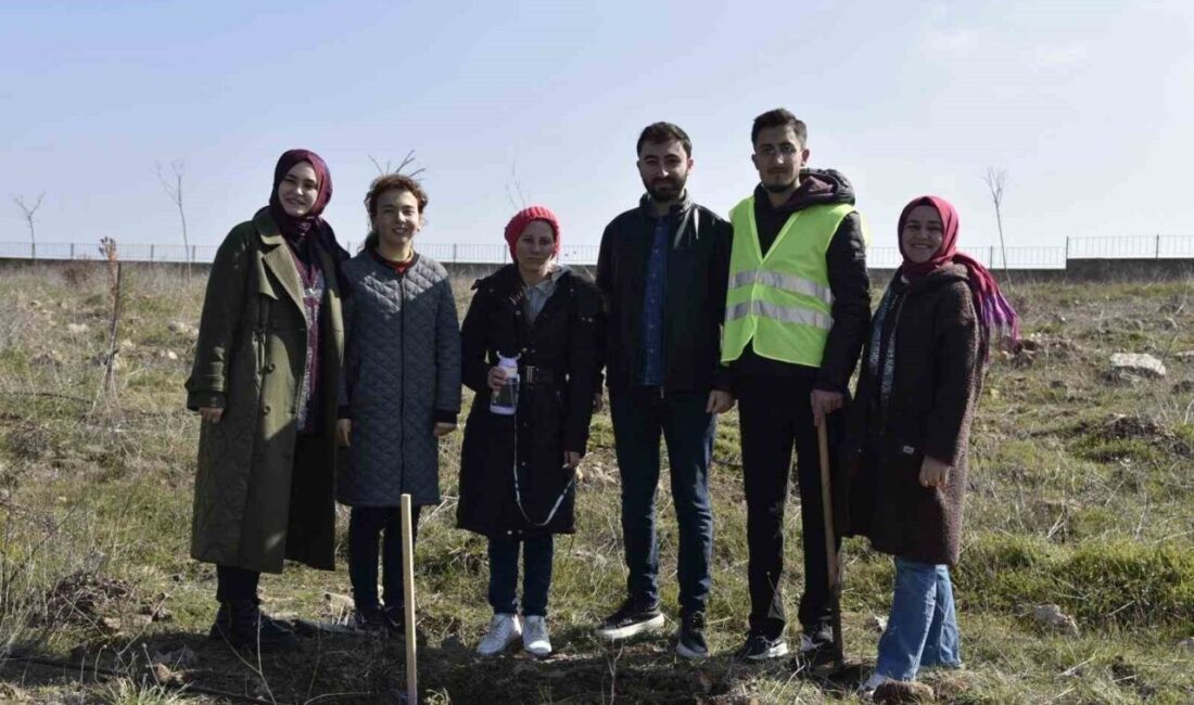 Dursunbey’de Down sendromlu ve özel eğitim rehabilitasyon merkezi öğrencilerine yönelik