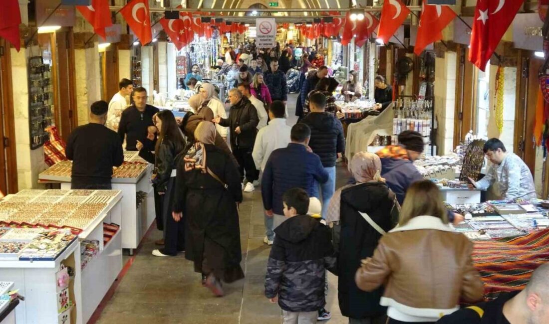 Gastronomi, kültür ve turizm şehri Gaziantep, Ramazan Bayramı dolayısıyla çok