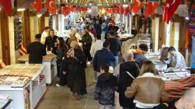 Gastronomi, kültür ve turizm şehri Gaziantep, Ramazan Bayramı dolayısıyla çok