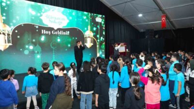 Samsun Büyükşehir Belediyesi tarafından Cumhuriyet Meydanı’nda kurulan Ramazan Sokağı, Ramazan